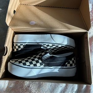 Vans kids slip on checkered shoes